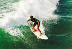爱游戏体育-Rookie虽败犹荣！代表西班牙惜败却破十年纪录引全网热议